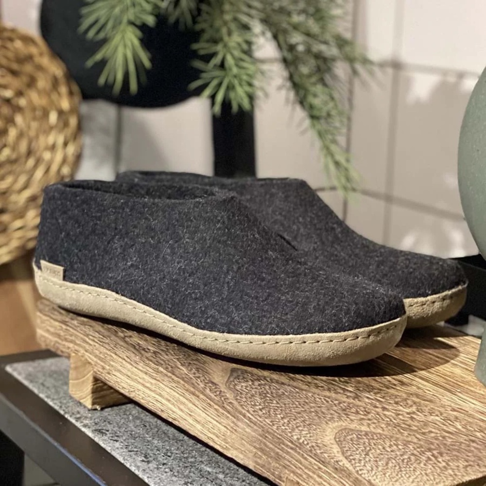 Glerups Charcoal Wool Slippers, New in Box